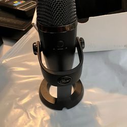 Yeti Nano Microphone 