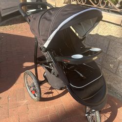 jogging stroller 