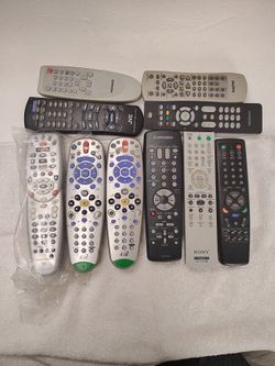Lot Of 10 Different TV Remote Controls Sony JVC Magnavox Cable
