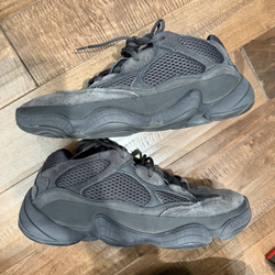 Yeezy 500
