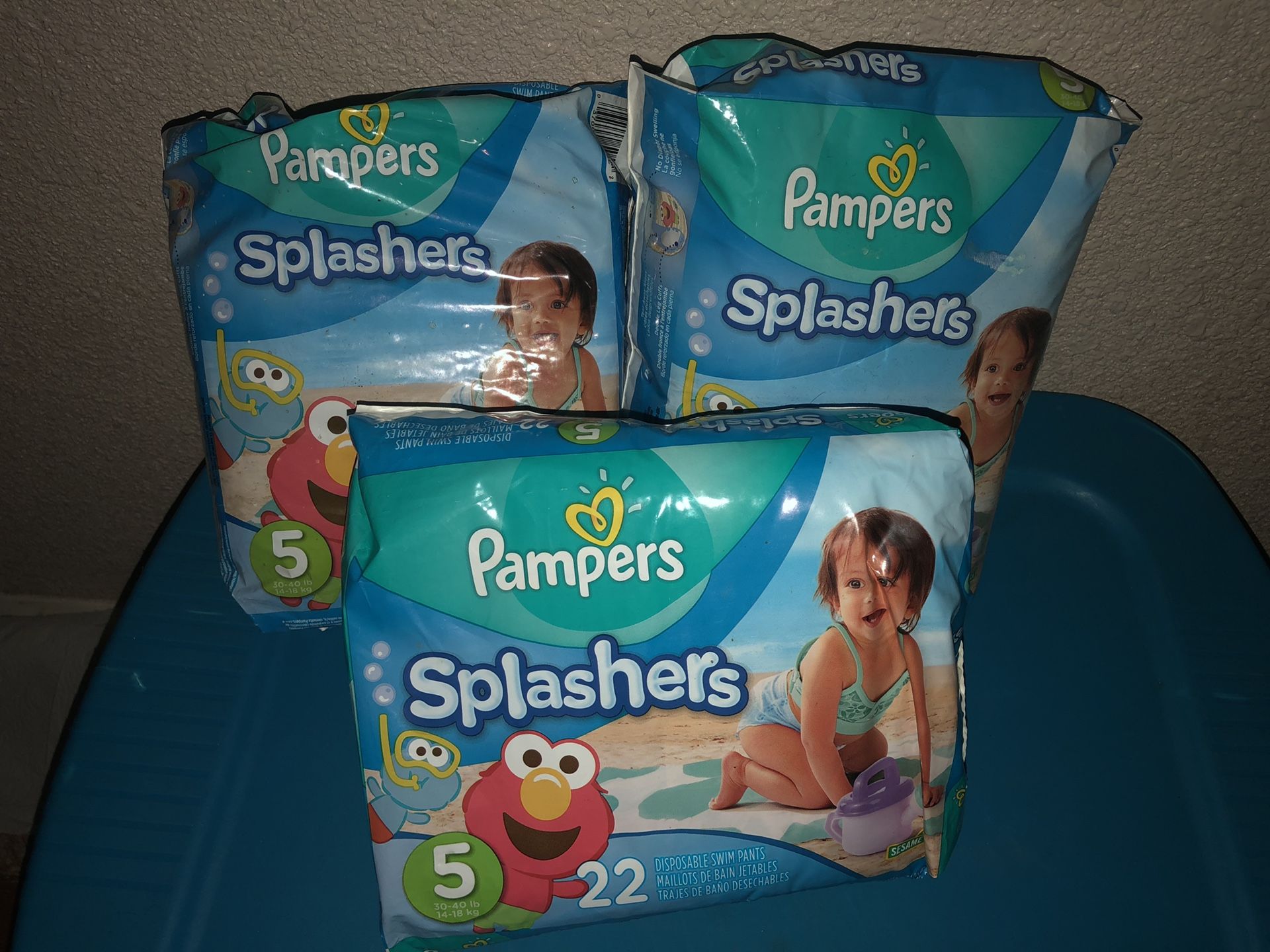 Pampers splashers size 5