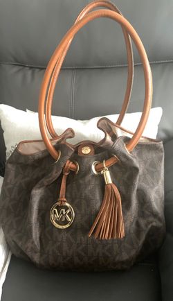 Michael kors purse
