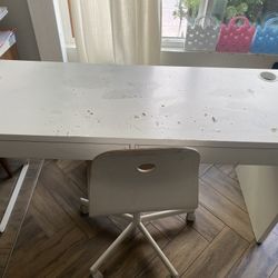 IKEA MICKE DESK & CHAIR