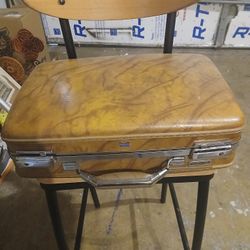 American Tourister Vintage Briefcase