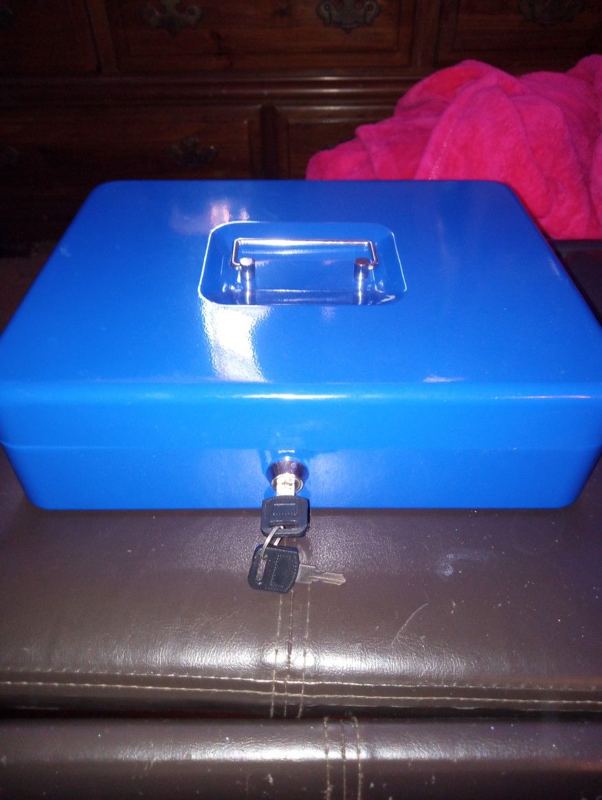 Cashbox With Keys