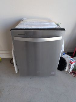 Whirlpool Stainless Steel Dishwasher