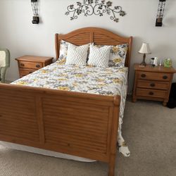 Queen Bedroom Set