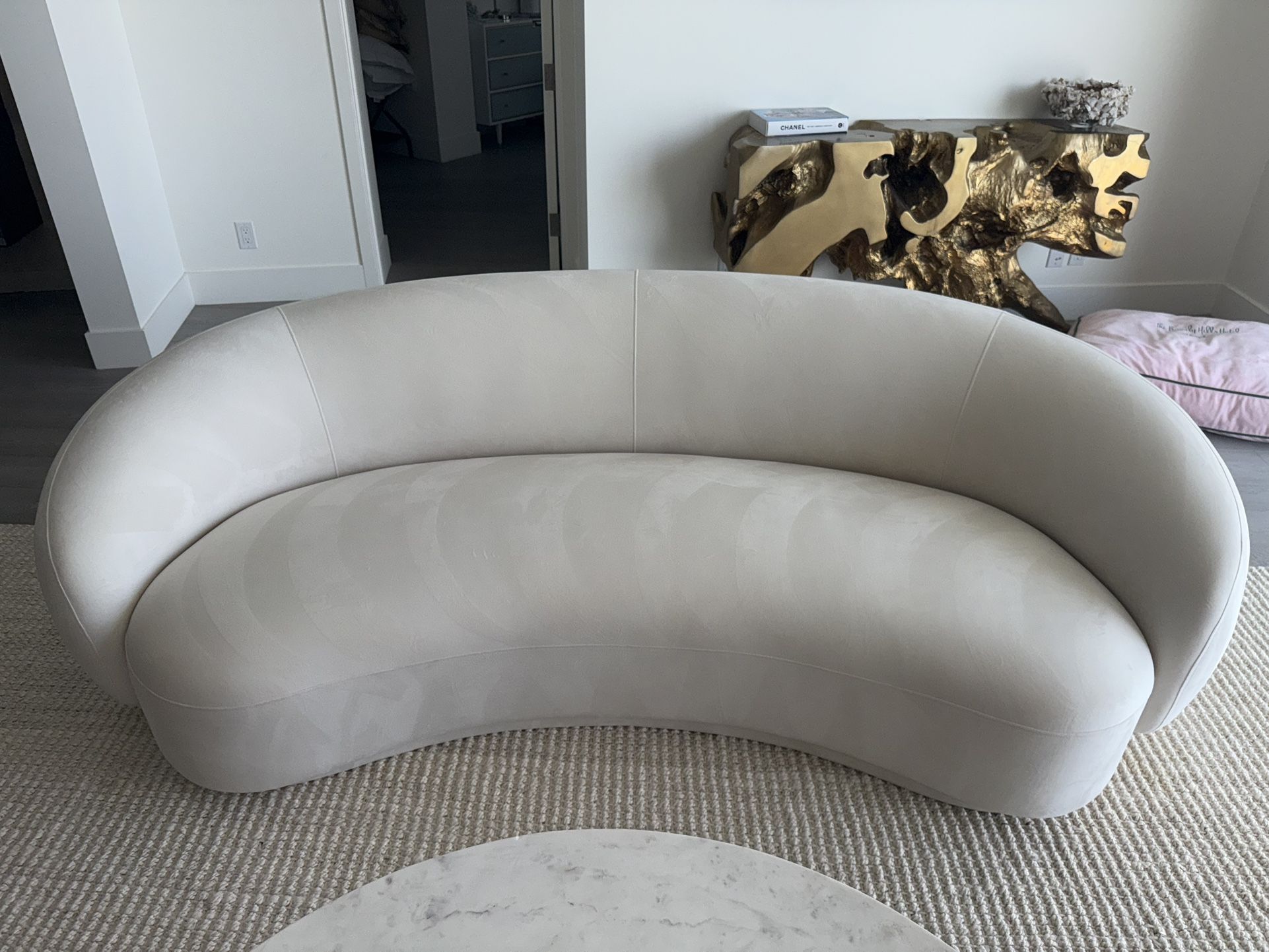 TOV Beautiful Cream Velvet Sofa!