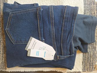 Maternity Pants Size 4-6 NEW