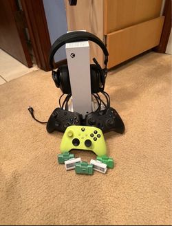 Xbox Series S with 3 wireless controllers