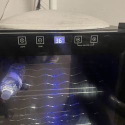 Vinotemp Mini Fridge 