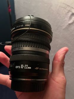 Canon EF- 10-20 mm f3.5-4.5 USM ULTRA WIDE ZOOM LENS