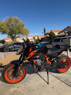 Ktm 890r superduke 2022 pristine