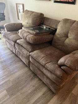 Micro Fiber Couch Reclines
