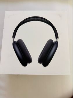 Apple AirPods Max 2 Wireless Over-Ear Headphones, Active Noise Cancellation, Adaptive Audio, Personalized Spatial Audio, Live Translation, Bluetooth H