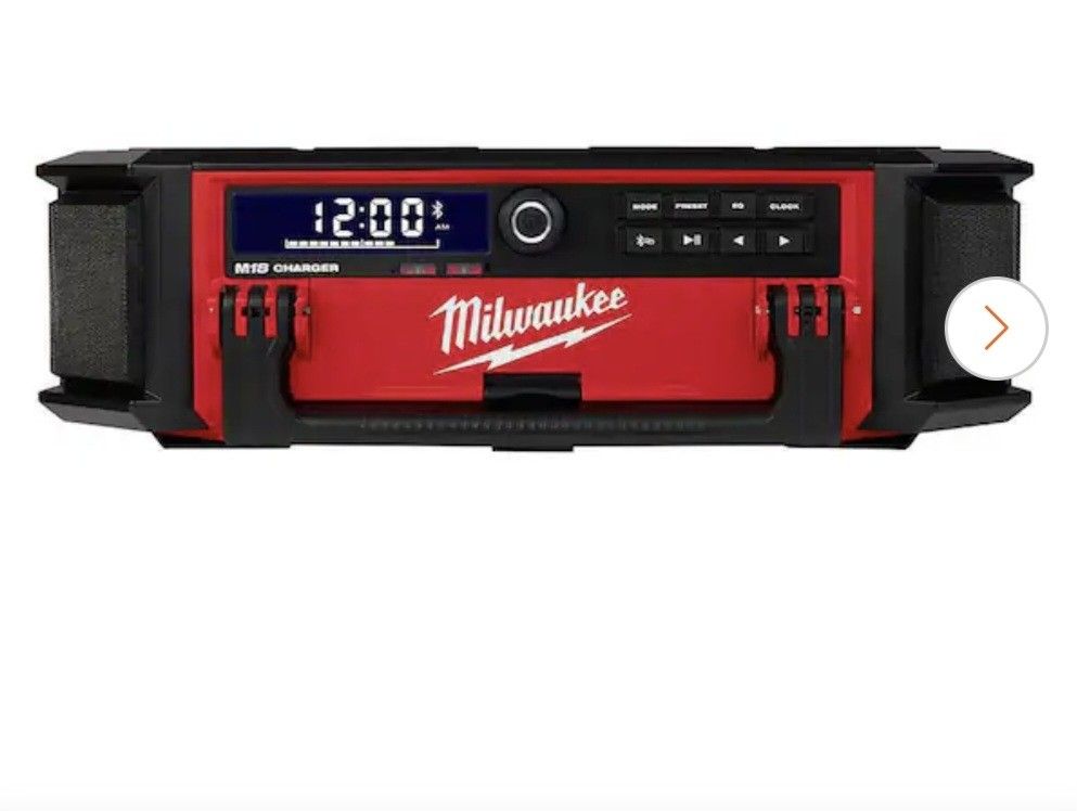 M18 Lithium-Ion Cordless Packout Radio/Speaker With Build In Charger