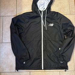 New balance windbreaker
