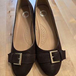 Size 9 - Journee Wedge - Dark Brown