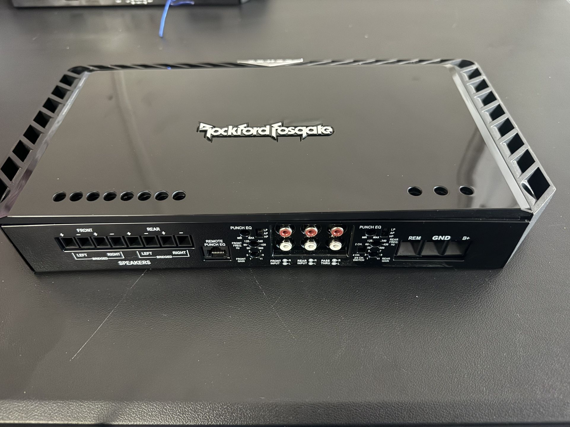 Rockford amp 1000-4D