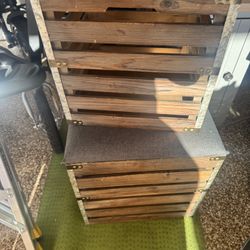 Used !!!! Storage Ottoman 25 Dollars 