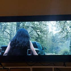 55" Hisense Smart TV