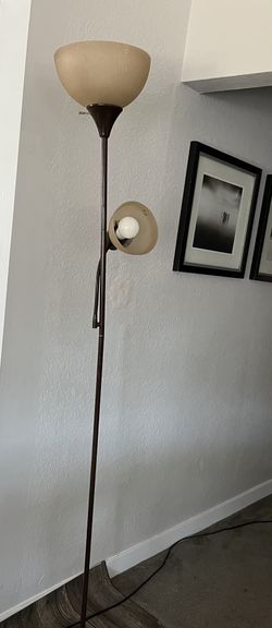 floor lamp