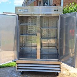 Commercial Fridge 