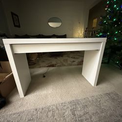 Vanity Table 