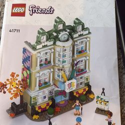 $80 firm! Lego friends 41711