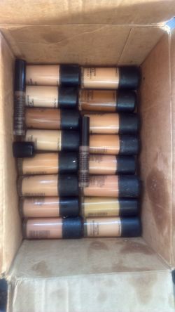 MAC MAKEUP