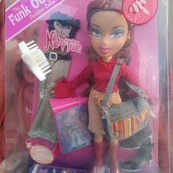 BRATZ DOLL NEVRA THE FUNK OUT FASHION COLLECTION
