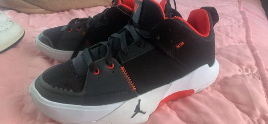 Nike Air Jordan Low-Top Sneakers
