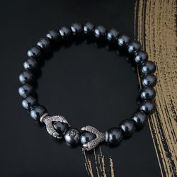 DeMarcus Alexan 8mm Black Hematite Claw Stone Bead Bracelet 