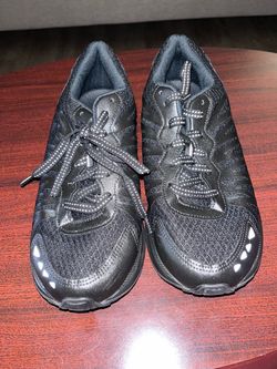 Running shoes