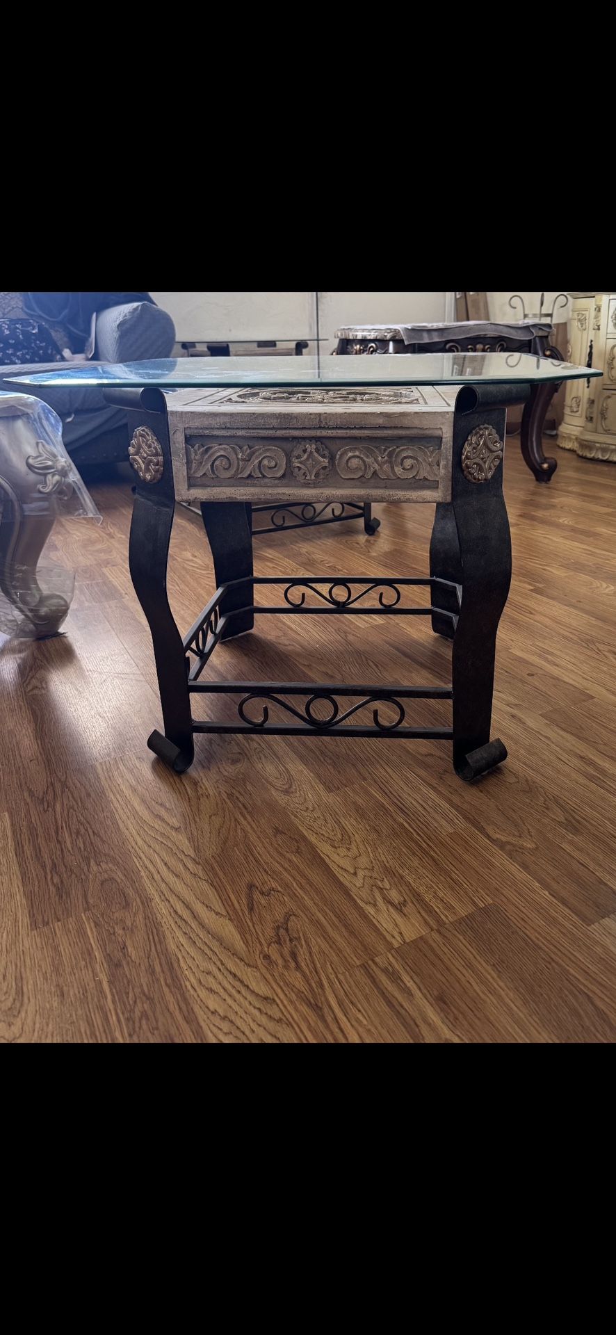 3 End Tables And Center Table