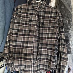Plaid Flannel Long Sleeve Size M