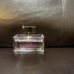 GIA MADEMOSELLE $45 Es De 100ml