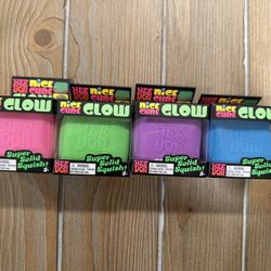 NWT NeeDoh Nice Cube Glow