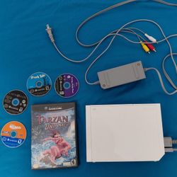 Wii Console Bundle 