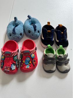 Baby shoes