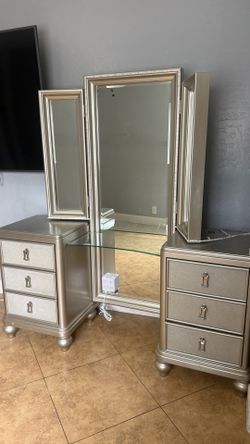 Vanity Desk with Stool
