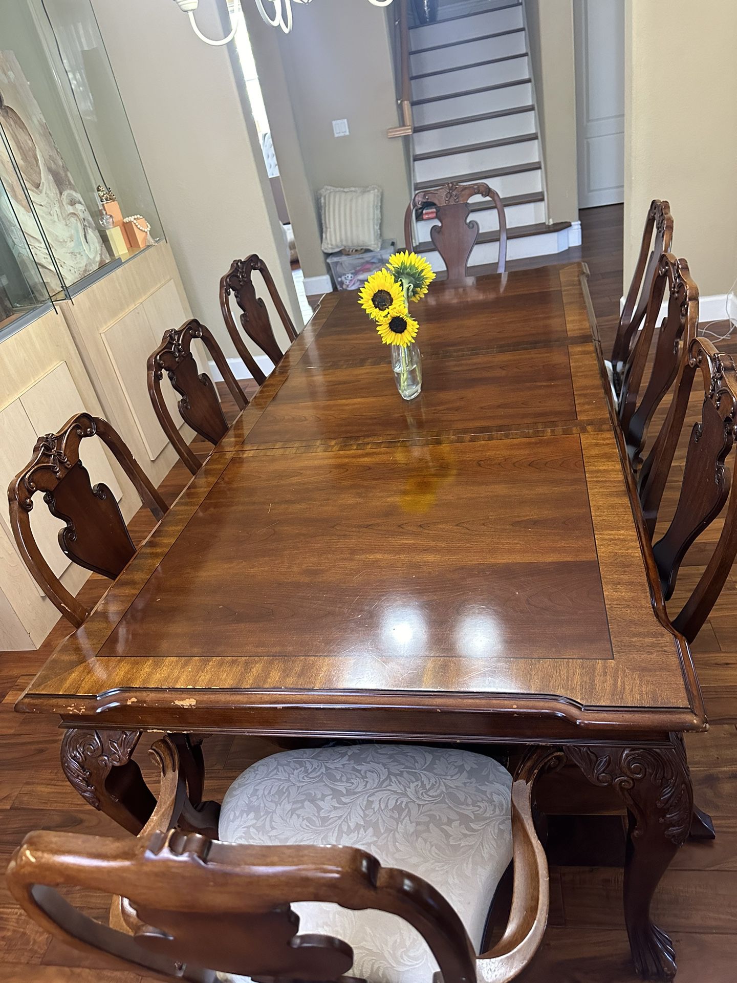 Mahogany Wood 8 Person Dining Table And Chairs 
