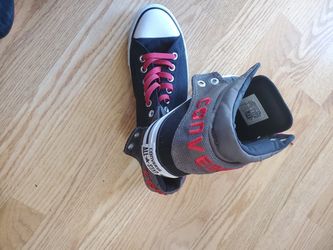 Brand new Converse size 8 men
