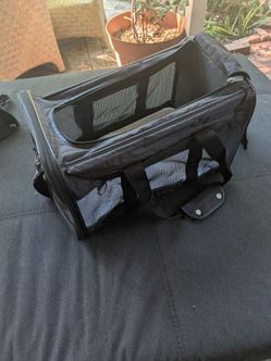 Sherpa Soft-Sided Pet Carrier – Dog/Cat Travel Bag – 3 Available