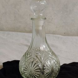 Vintage Clear Cut Glass Starburst Decanter