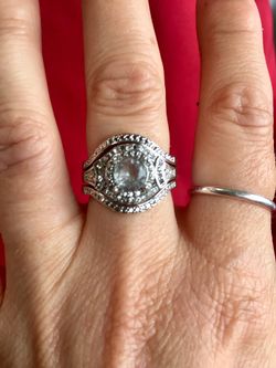 .925 ANTIQUE STYLE TRIPLE RING NEW!