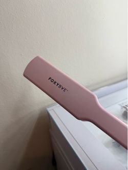 Straightener