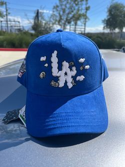 La hat thirty one