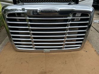 Freight liner Cascadia Grille