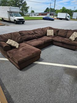 Nice Large Comfortable Sectional